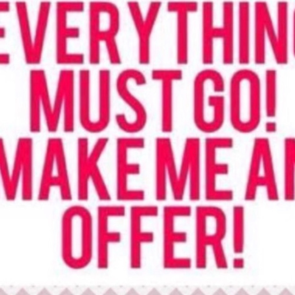 Buy my stuff!! Offers accepted!!!!! 😊